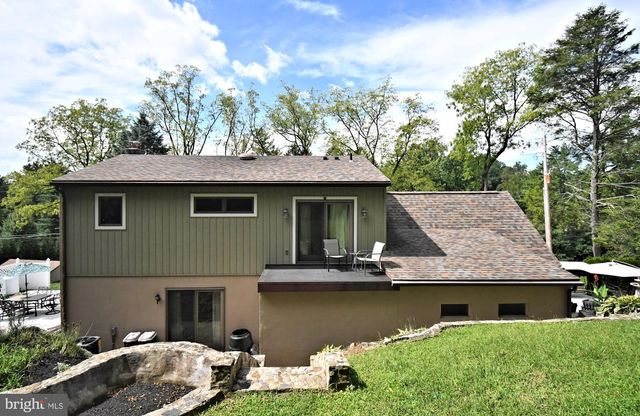 22 SEIDEL RD, Reading, PA 19606
