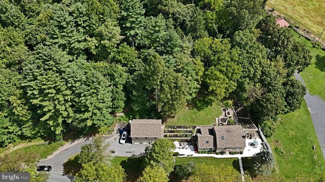 22 SEIDEL RD, Reading, PA 19606
