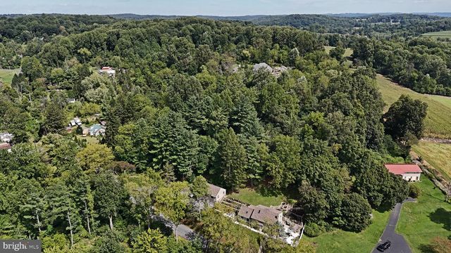 22 SEIDEL RD, Reading, PA 19606