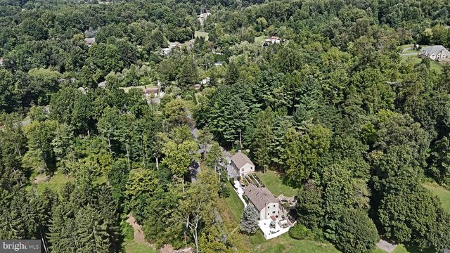 22 SEIDEL RD, Reading, PA 19606