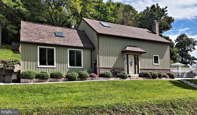 22 SEIDEL RD, Reading, PA 19606