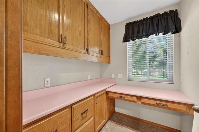 1185 N Locan Avenue, Clovis, CA 93619