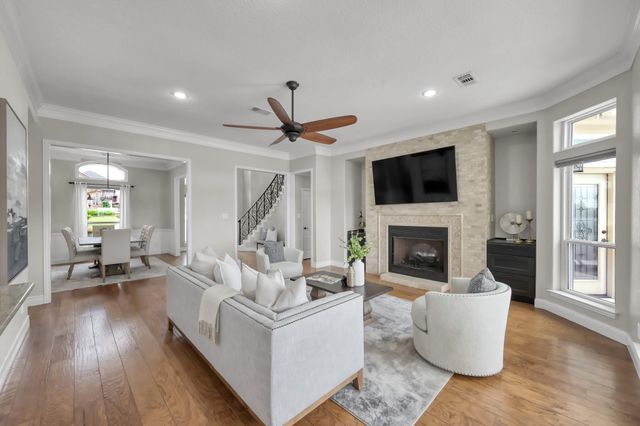 273 Blue Heron Drive, Montgomery, TX 77316