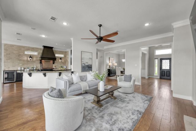 273 Blue Heron Drive, Montgomery, TX 77316