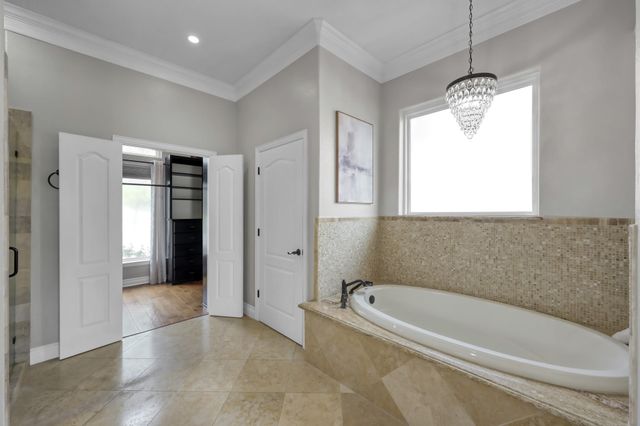 273 Blue Heron Drive, Montgomery, TX 77316