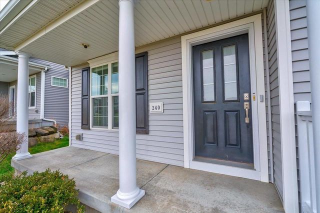 240 Sugar Maple Lane, Verona, WI 53593