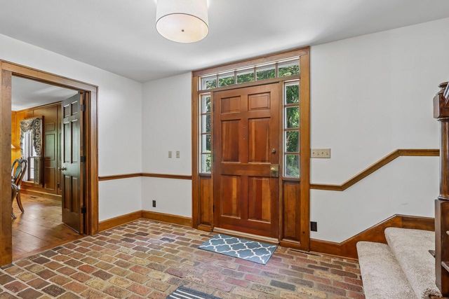 2915 Willaura COURT, Brookfield, WI 53005