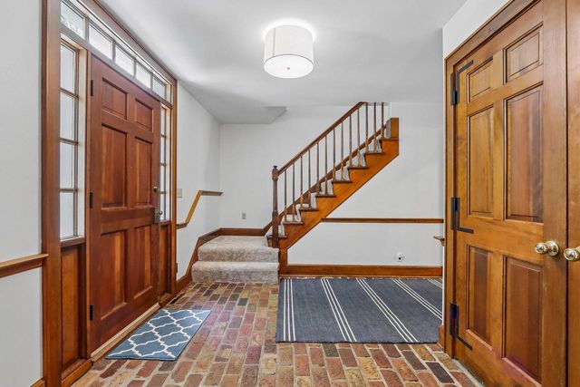 2915 Willaura COURT, Brookfield, WI 53005