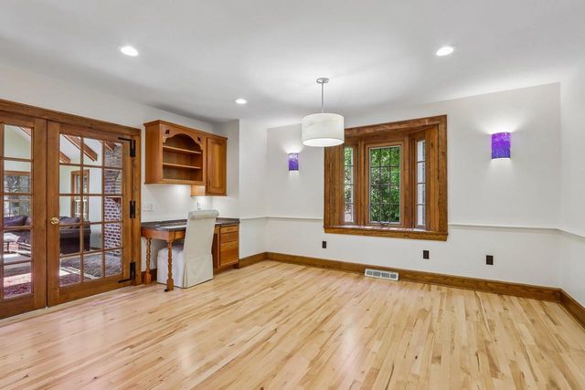2915 Willaura COURT, Brookfield, WI 53005