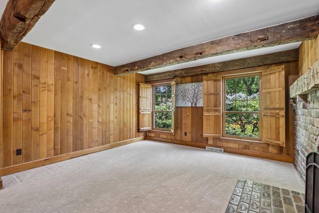 2915 Willaura COURT, Brookfield, WI 53005