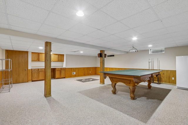 2915 Willaura COURT, Brookfield, WI 53005