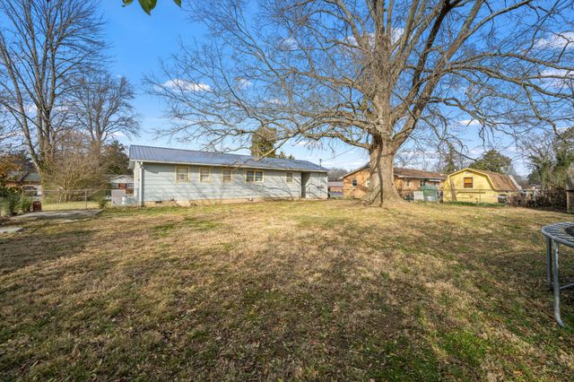 1003 GREENWOOD AVENUE, Tullahoma, TN 37388