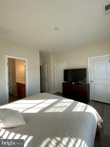 7237 YESTERDAY LN, Elkridge, MD 21075
