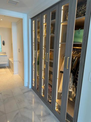 700 NE 26th Ter 5401, Miami, FL 33137