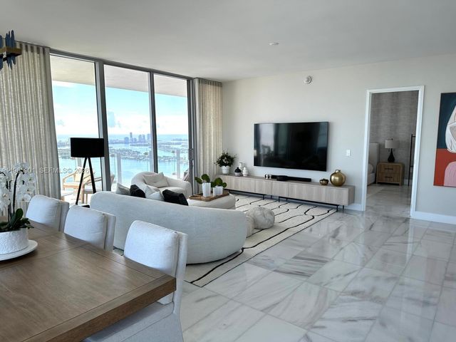 700 NE 26th Ter 5401, Miami, FL 33137