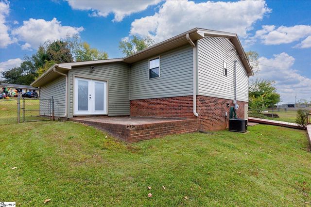 7 Bubbling Creek Drive, Travelers Rest, SC 29690