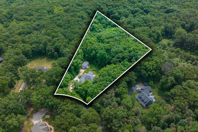 9157 Highland View Drive, Oshtemo Twp, MI 49009