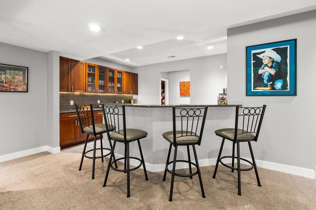 9157 Highland View Drive, Oshtemo Twp, MI 49009