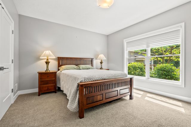 9157 Highland View Drive, Oshtemo Twp, MI 49009