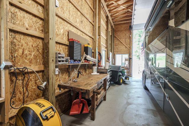 9157 Highland View Drive, Oshtemo Twp, MI 49009