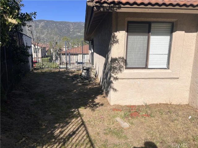 1265 Kendall 1714, San Bernardino, CA 92407