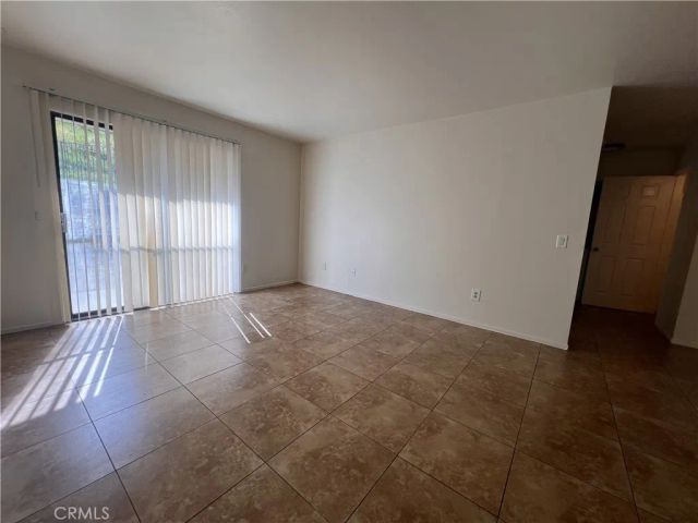1265 Kendall 1714, San Bernardino, CA 92407