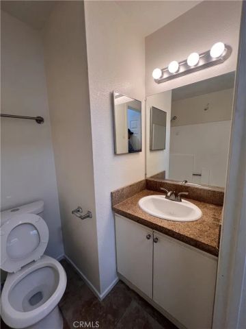 1265 Kendall 1714, San Bernardino, CA 92407