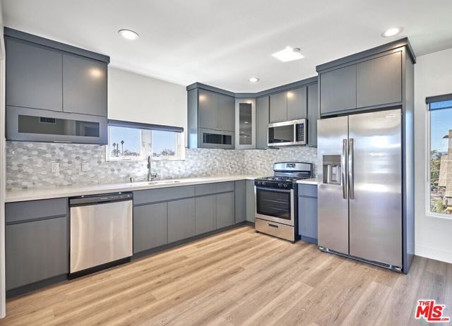 4507 Lomita Street, Los Angeles, CA 90019