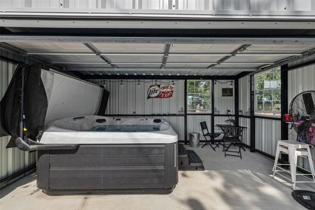 13477 Fm 977 W, Marquez, TX 77865