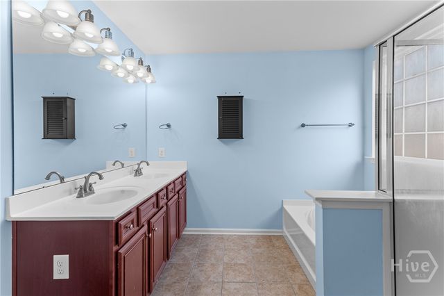 30 Sue Ellen Lane, Richmond Hill, GA 31324