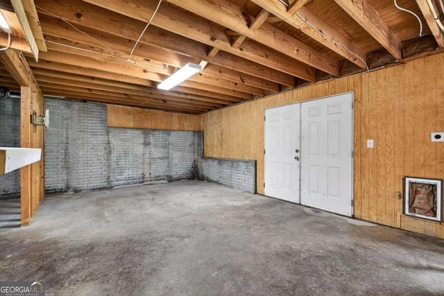 185 Lowell Drive, Sharpsburg, GA 30277