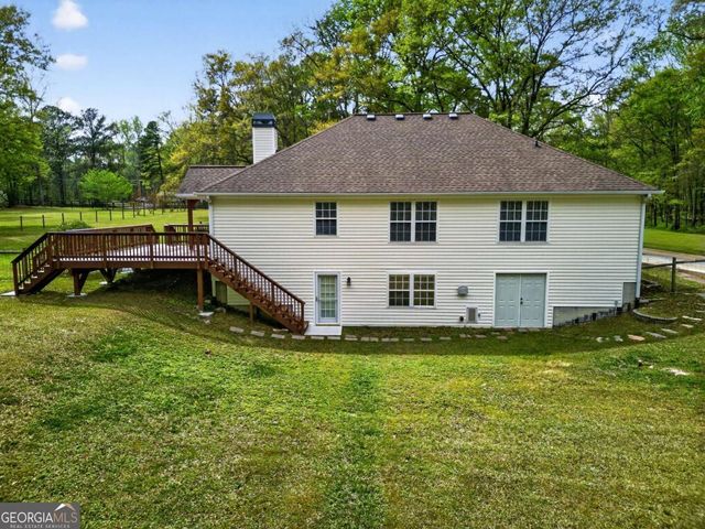 185 Lowell Drive, Sharpsburg, GA 30277