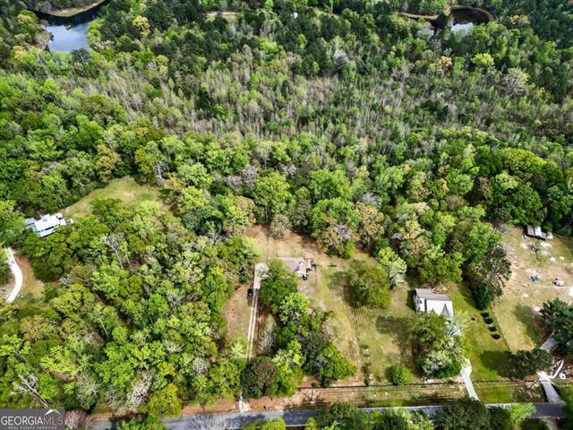 185 Lowell Drive, Sharpsburg, GA 30277