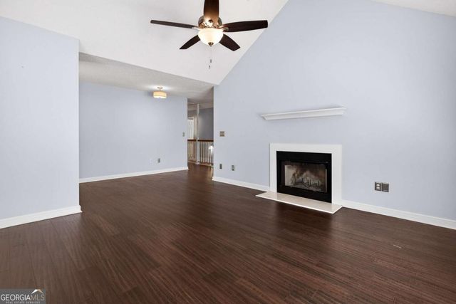 185 Lowell Drive, Sharpsburg, GA 30277