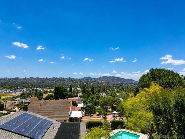 17354 Saint Andrews, Poway, CA 92064