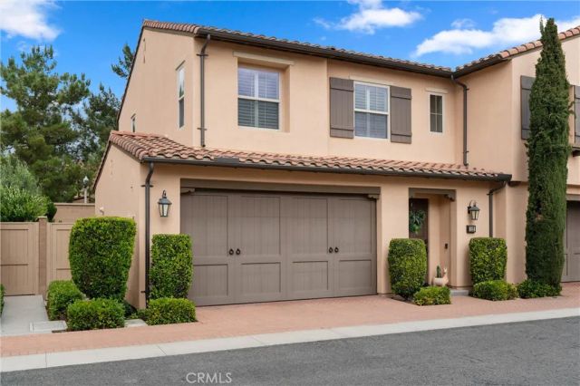 112 Gemstone, Irvine, CA 92620