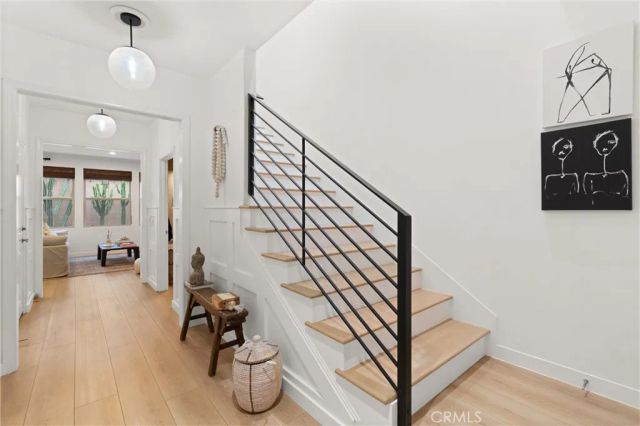 112 Gemstone, Irvine, CA 92620