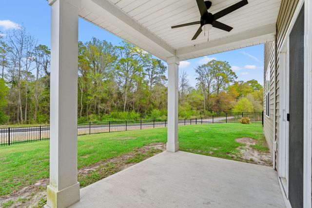 331 Picnic Basket Pl., Longs, SC 29568
