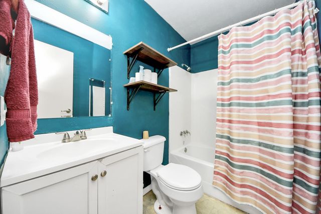 121 Elendor Drive, Cleveland, TX 77328