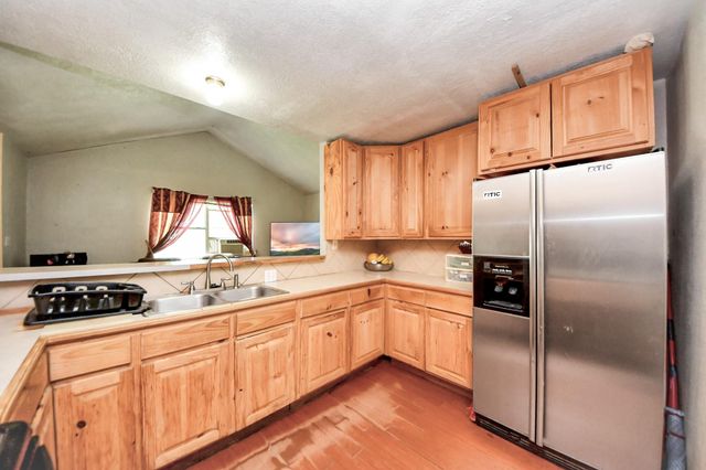 121 Elendor Drive, Cleveland, TX 77328