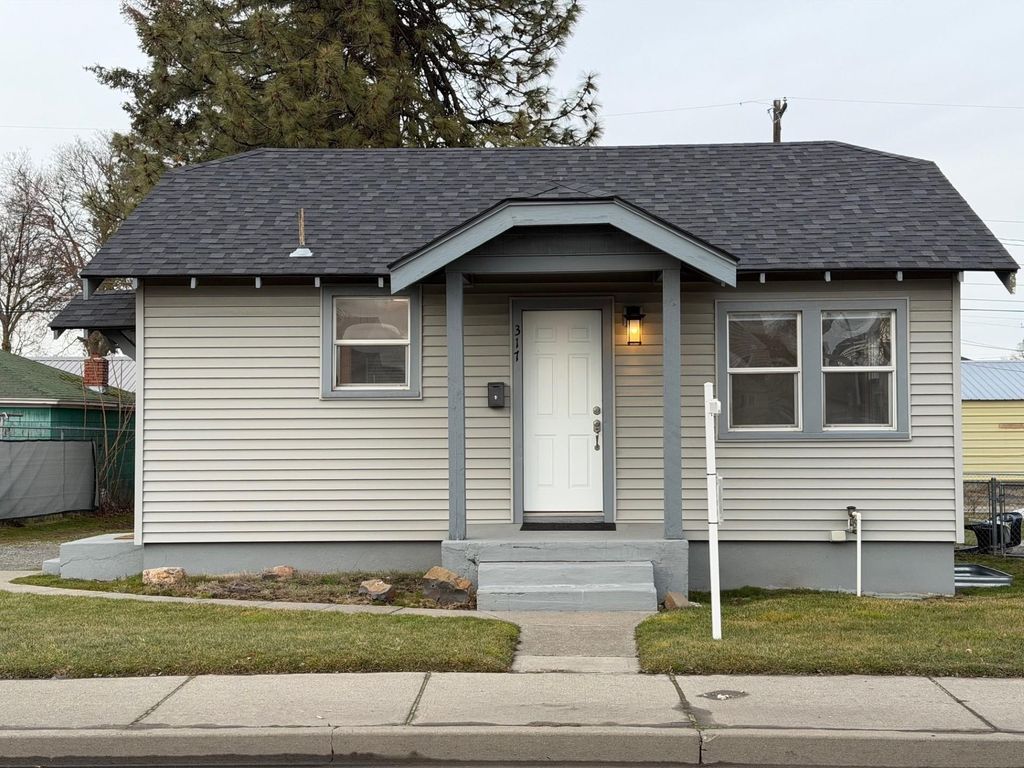 317 E. WELLESLEY Ave, Spokane, WA 99207