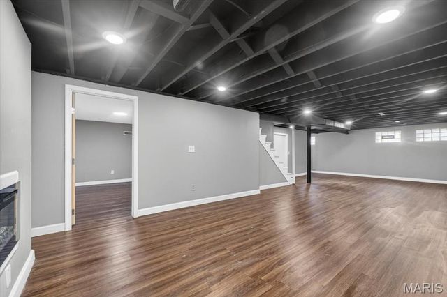10412 Hallwood Drive, St Louis, MO 63136