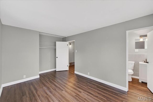10412 Hallwood Drive, St Louis, MO 63136