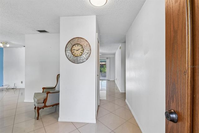 13635 BERKSHIRE COURT, Grand Island, FL 32735