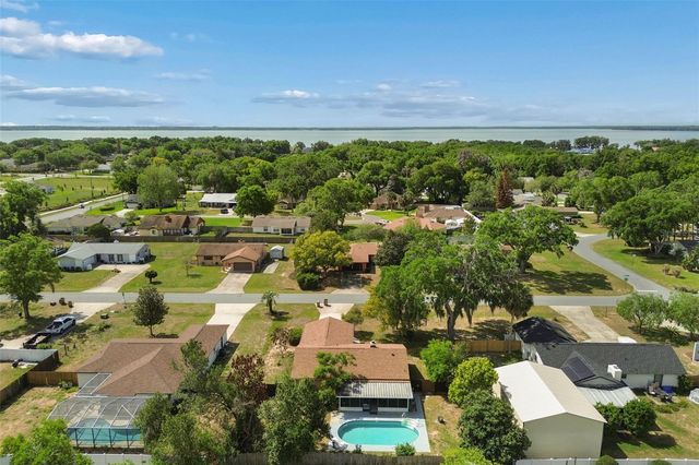 13635 BERKSHIRE COURT, Grand Island, FL 32735
