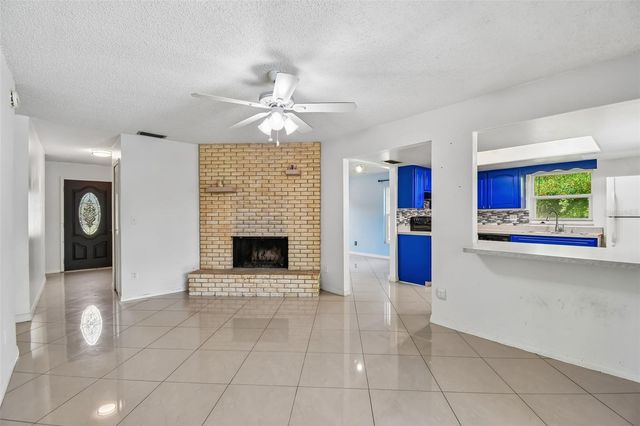 13635 BERKSHIRE COURT, Grand Island, FL 32735