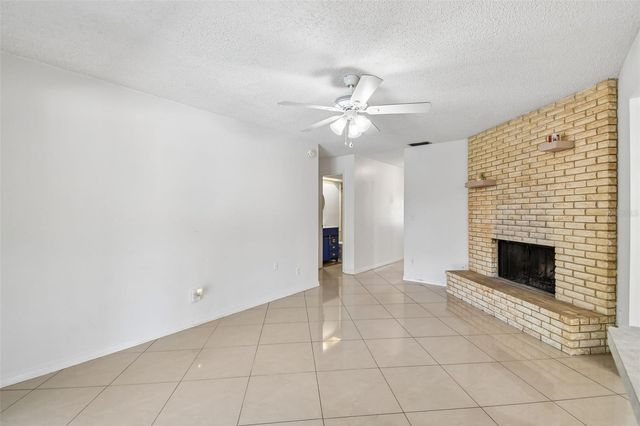 13635 BERKSHIRE COURT, Grand Island, FL 32735