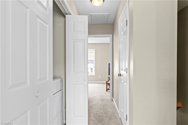 3848 Hickswood Creek Drive, High Point, NC 27265