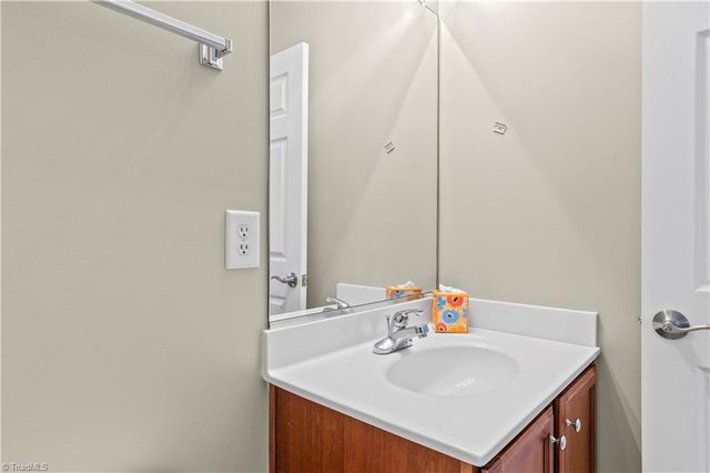3848 Hickswood Creek Drive, High Point, NC 27265
