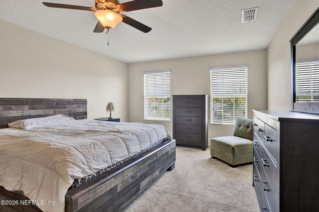 45131 AMHURST OAKS Drive, Callahan, FL 32011